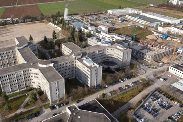 e鍵打印 3d打印技術魅力無限,連空客公司也擋不住,這不,就要成立Aerospace Factory3D打印中心
3D打印技術,3D打印材料,3D打印平臺,3D打印服務,3D打印,空中客車