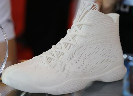 3D打印技術(shù)前景無(wú)限 阿迪等運(yùn)動(dòng)鞋品牌不約而同開(kāi)辦3D打印鞋工廠 3D打印技術(shù)前景無(wú)限 阿迪等運(yùn)動(dòng)鞋品牌不約而同開(kāi)辦3D打印鞋工廠