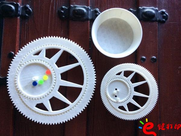 3D打印沙子萬(wàn)花尺,教育從娃娃抓起 中小學(xué)生3D打印教育培訓(xùn)課程成功案例終極展示 3D打印沙子萬(wàn)花尺,教育從娃娃抓起 中小學(xué)生3D打印教育培訓(xùn)課程成功案例終極展示