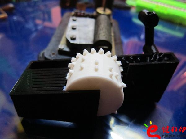 3D打印參數(shù)化音樂(lè)盒,教育從娃娃抓起 中小學(xué)生3D打印教育培訓(xùn)課程成功案例終極展示 3D打印參數(shù)化音樂(lè)盒,教育從娃娃抓起 中小學(xué)生3D打印教育培訓(xùn)課程成功案例終極展示